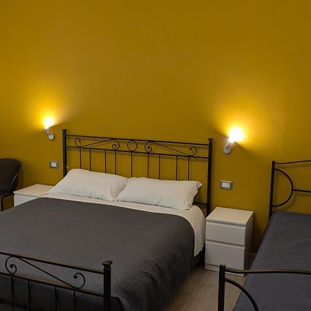 Bonsai Bed & Breakfast Fiumicino Bagian luar foto