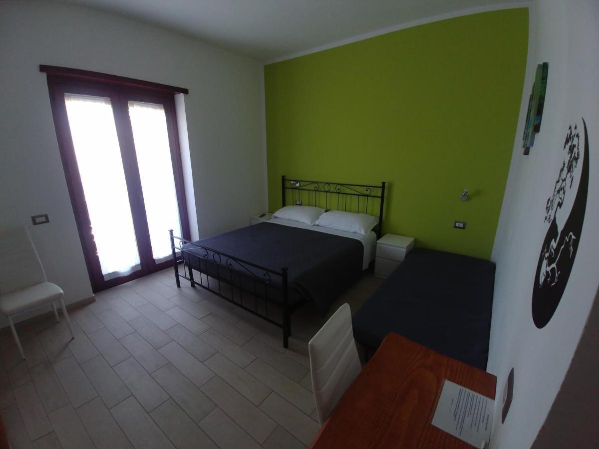 Bonsai Bed & Breakfast Fiumicino Bagian luar foto