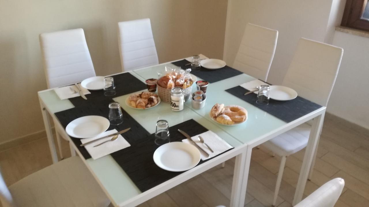 Bonsai Bed & Breakfast Fiumicino Bagian luar foto