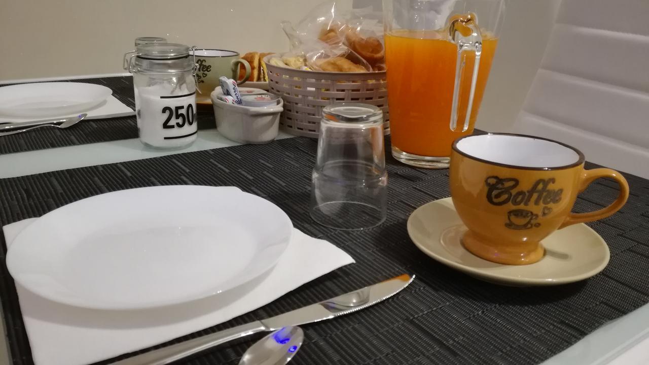 Bonsai Bed & Breakfast Fiumicino Bagian luar foto