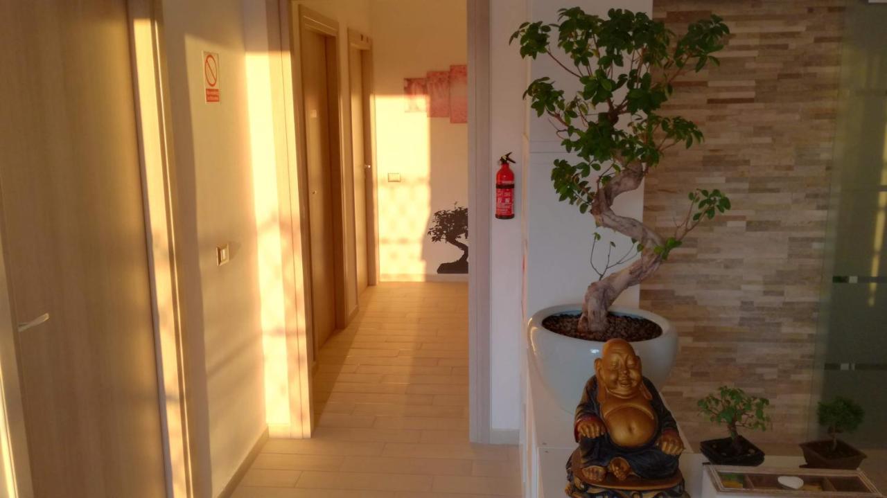 Bonsai Bed & Breakfast Fiumicino Bagian luar foto